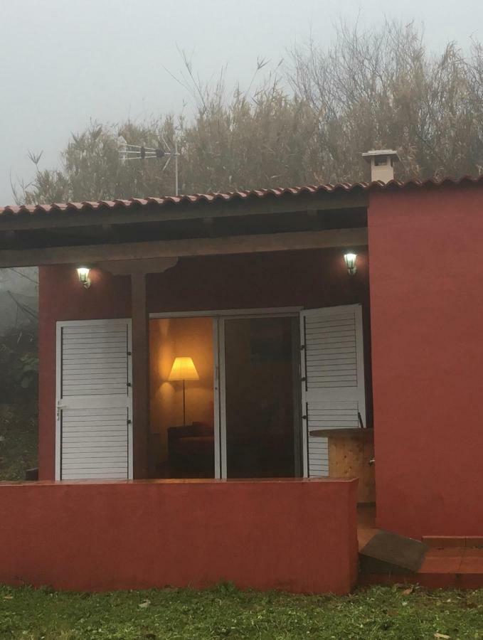 Villa Rafael Vega de San Mateo Exterior photo